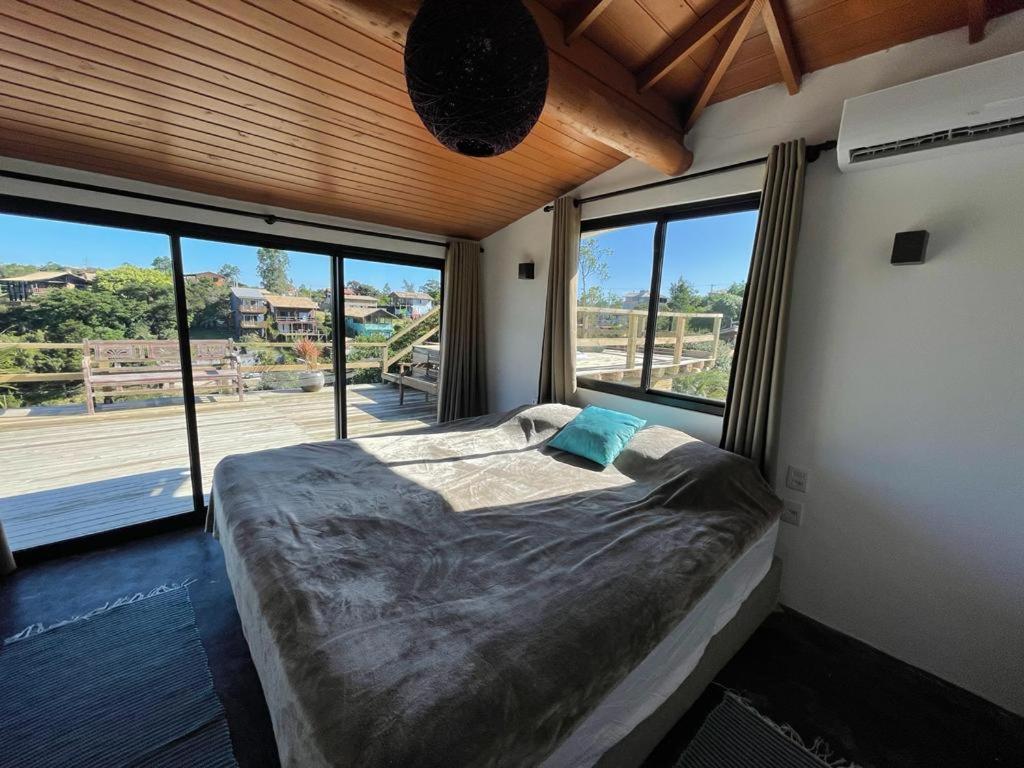 Villa Santorini Praia Do Rosa Com Piscina E Jacuzzi Extérieur photo